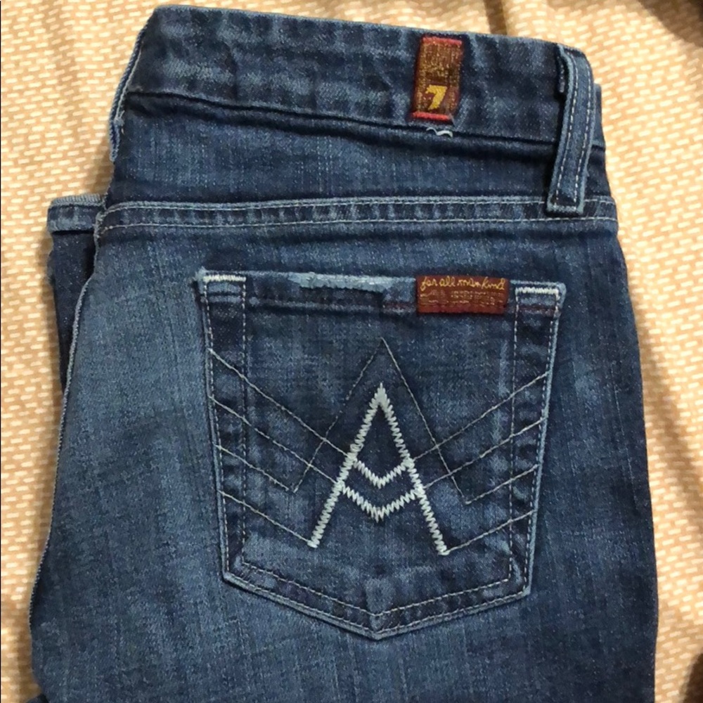 A pocket 7s jeans!!
